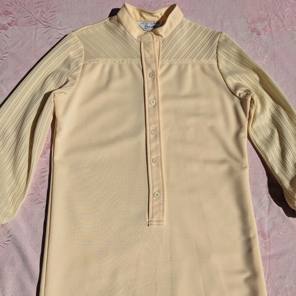 Vintage 70s Mod Shirt Dress M/L Yellow Midi Pointelle Lace Sleeve Shift Mandarin - Picture 4 of 14